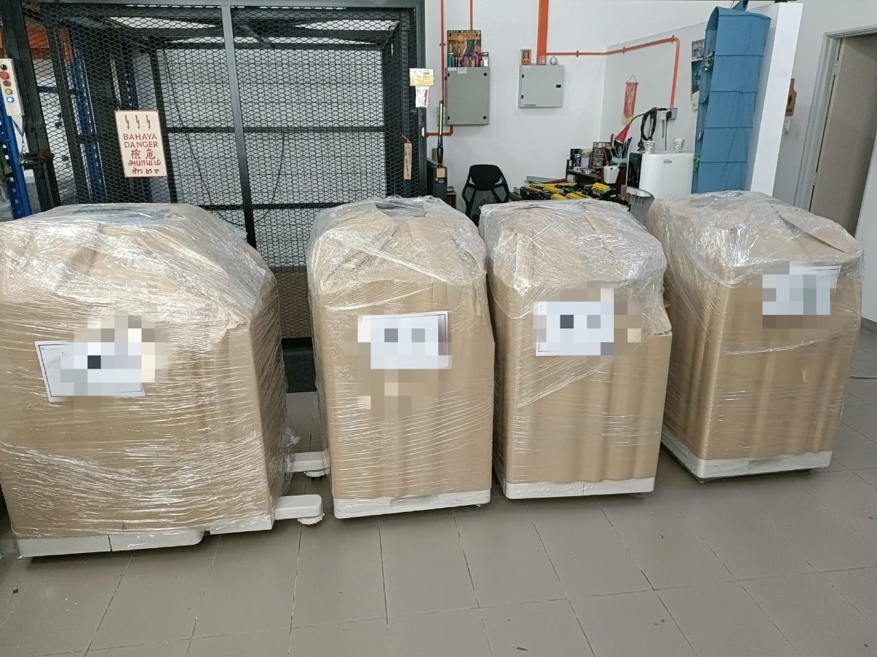 MACHINE PACKING
